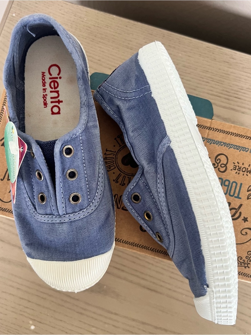 Cienta Kids Slip-On Canvas Sneakers in Denim Blue and White